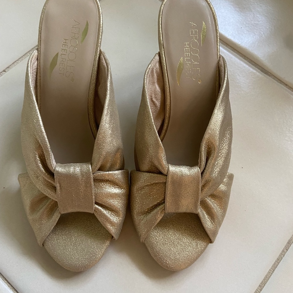 Aerosols Heel Rest slip-on heels. Gold. 3” heel. Very comfortable, new, no box.